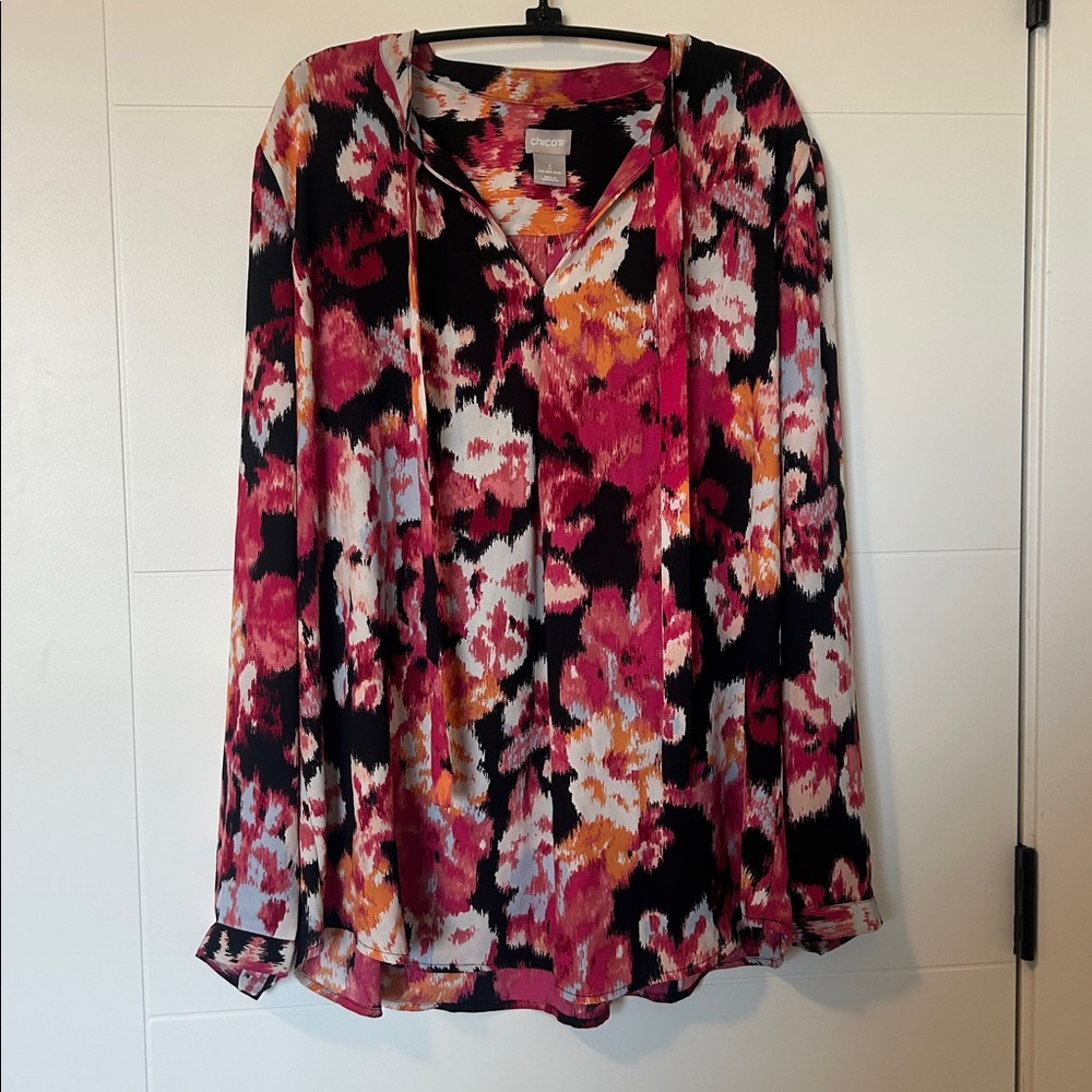 NWT Chico's Floral Pink & Orange Blouse